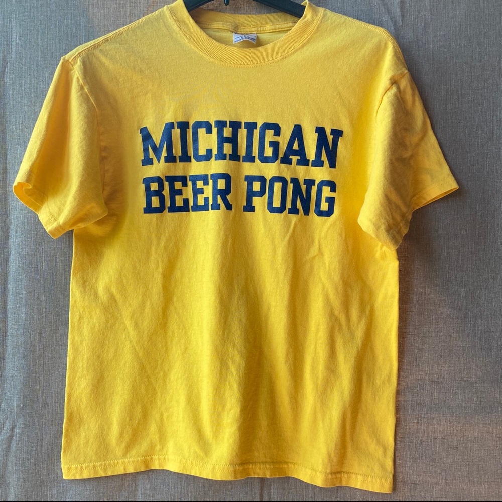 University of Michigan Beer Pong t-shirt